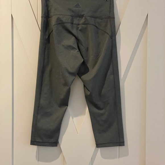 Adidas🧘‍♀️ - Picture 8 of 13